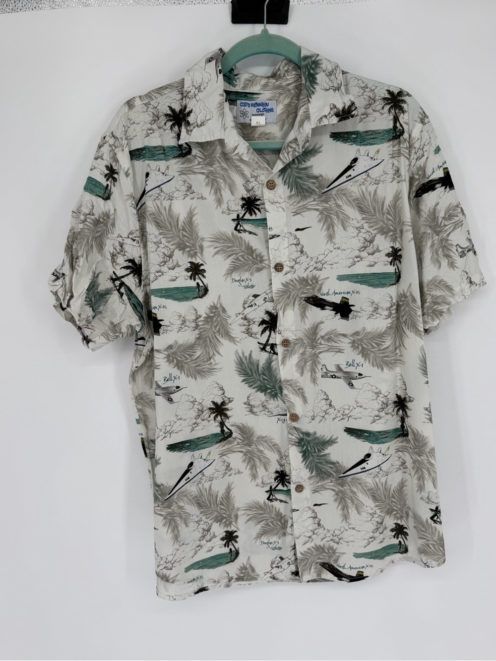 NASA themed Cape Kennedy Space size XL button up
